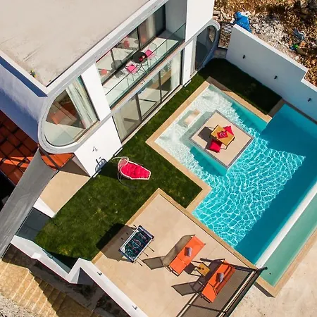 Alyans Villa